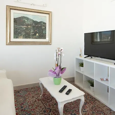 Welcomely - Casa D'alloro * Olbia
